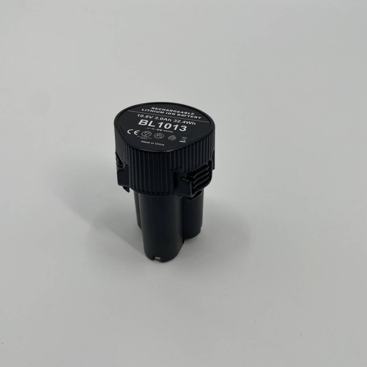 (A) マキタ BL1013 互換 バッテリー 1個 稼働時間 2.3倍 10.8v 3.0Ah makita 大容量　BL1014 194550-6 194551-4 DF030D DF330D 対応_画像7