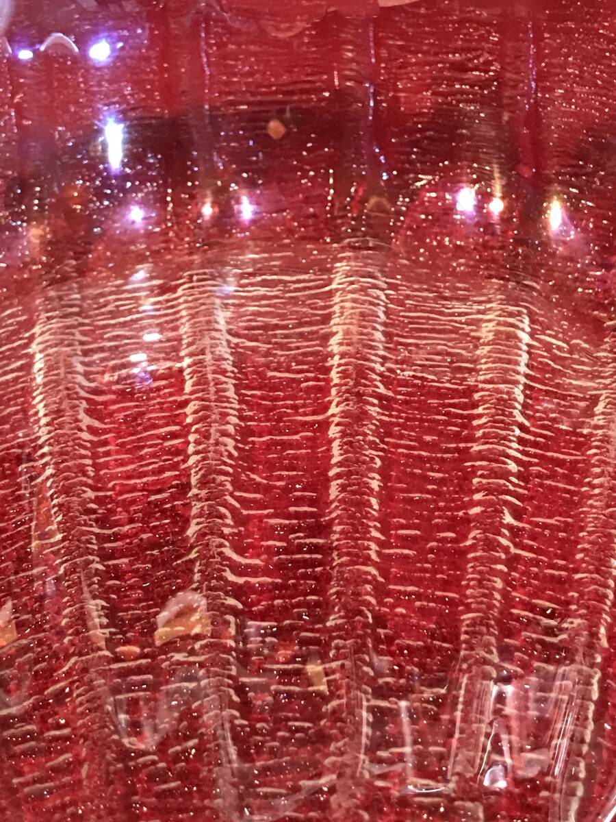 A7442●オーロラカラー ガラス製 貝型 ボウル 鉢 約φ23×6㎝ シーフードサラダ/盛り鉢/南国フルーツ スレキズ小汚れなどあり_画像4