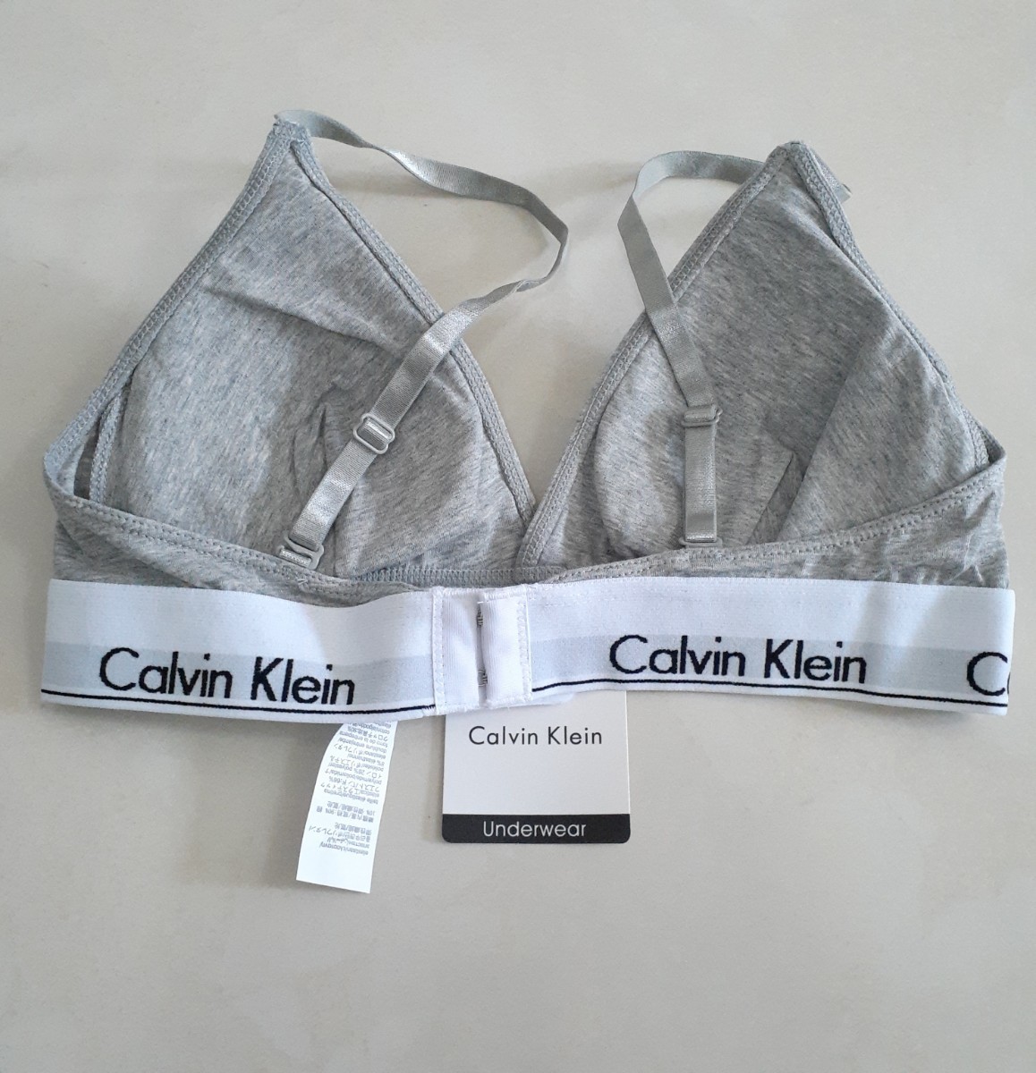 Sサイズ　カルバンクライン　ブラ&ショーツセット　上下セット　グレー　下着 Calvin klein CK 新品未使用_画像4