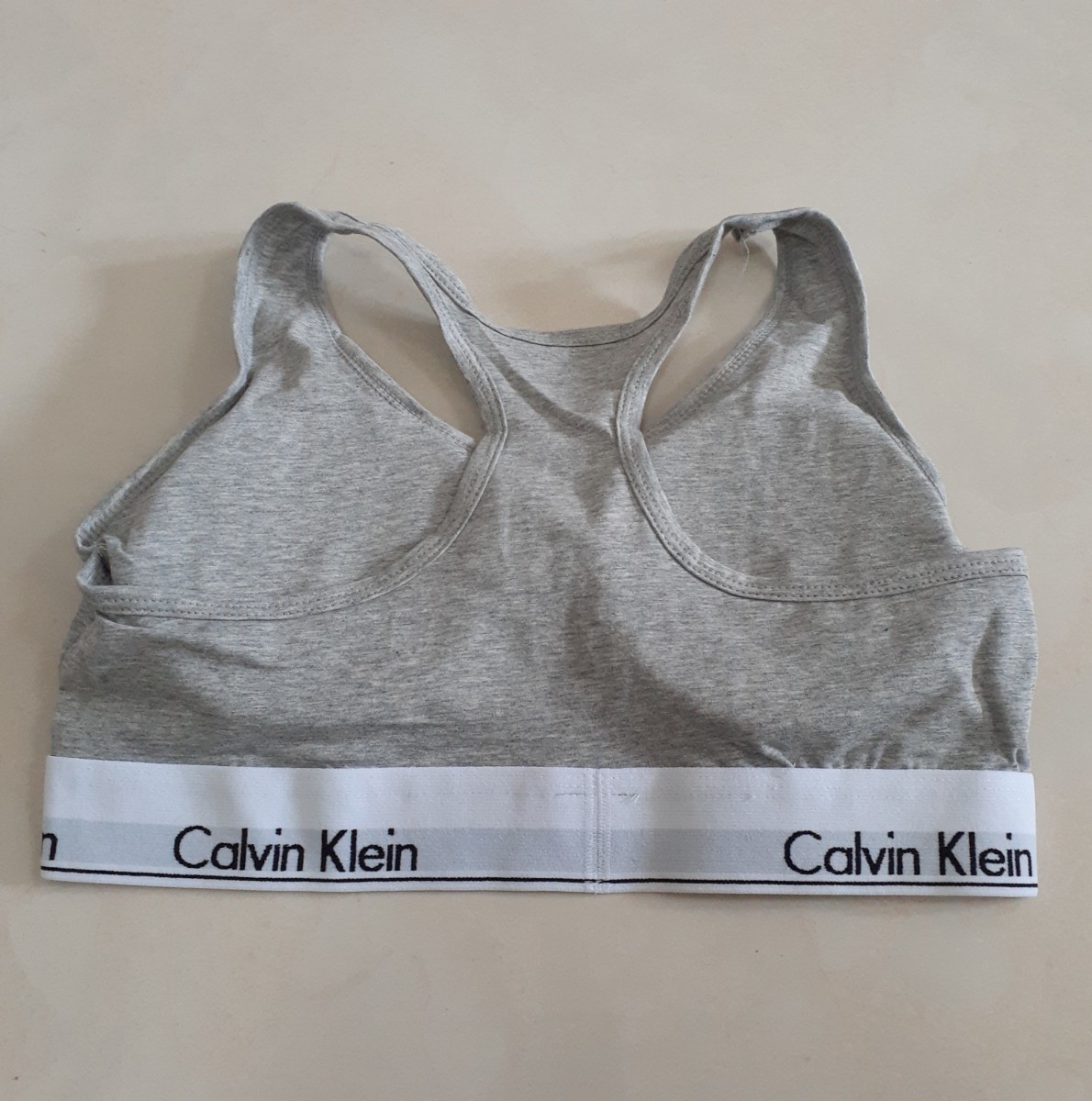 Sサイズ　カルバンクライン　スポーツブラセット　上下セット　グレー　下着 Calvin klein CK 新品未使用_画像4