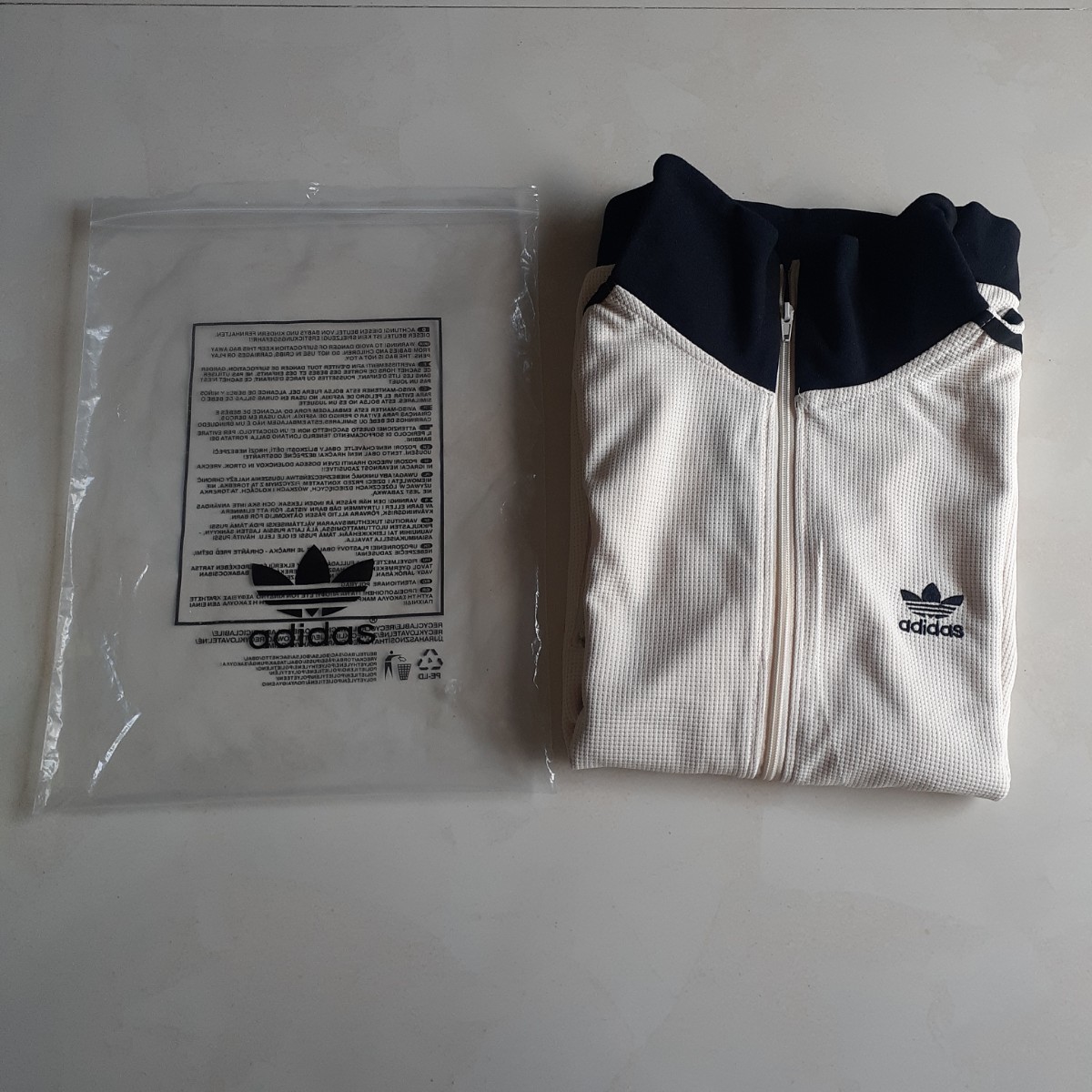 Mサイズ adidas ワッフルトラックジャケット 新品 未使用|Yahoo Mサイズ adidas ワッフルトラックジャケット 新品 未使用|Yahoo