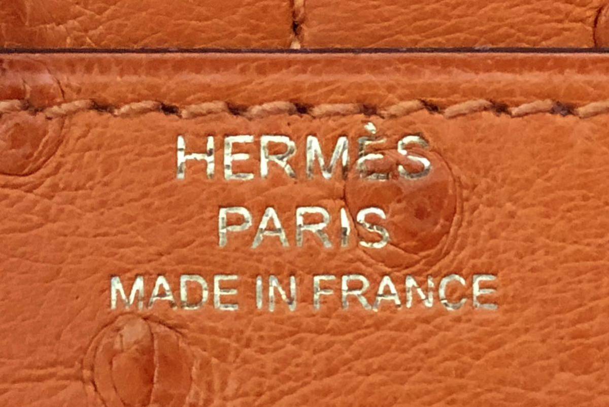 未使用☆正規品　エルメス　HERMES コンスタンス　コンパクト　ウォレット　折財布　ゴールド金具　オレンジ　オーストリッチ