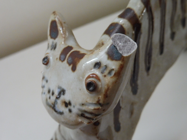 砥部焼 作家もの 猫 その③（訳あり）キジ猫 オブジェ 置物 モダン 北欧風 陶芸 陶器の画像4