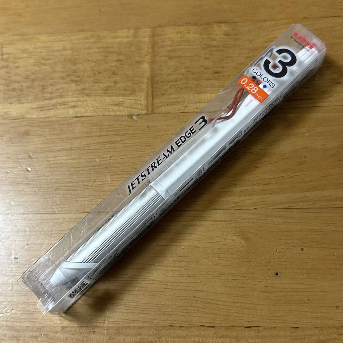 新品 MITSUBISHI 三菱鉛筆 uni ユニ JETSTREAM ジェットストリーム EDGE エッジ ボールペン 3色 0.28mm ホワイトレッド軸 箱付き_画像1