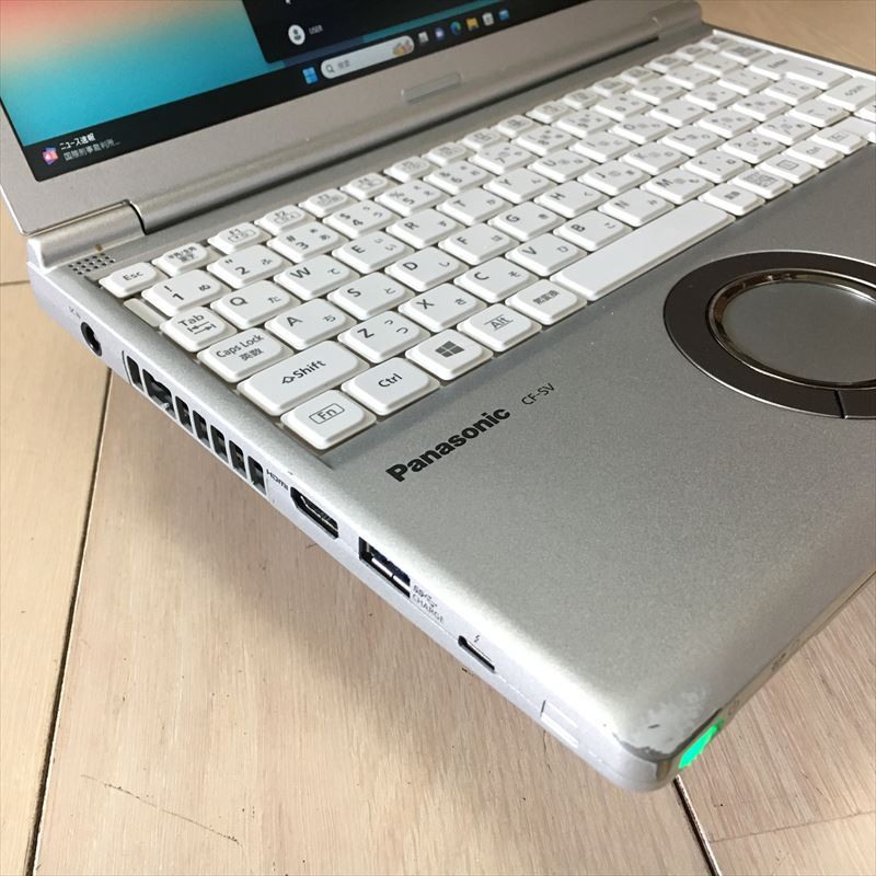 期間限定 31日迄! 257）SSD1TB搭載 Panasonic CF-SV1 Core i5-1145G7 2.6GHz/RAM 16GB 累積使用時間 3470時間（140257）_画像3