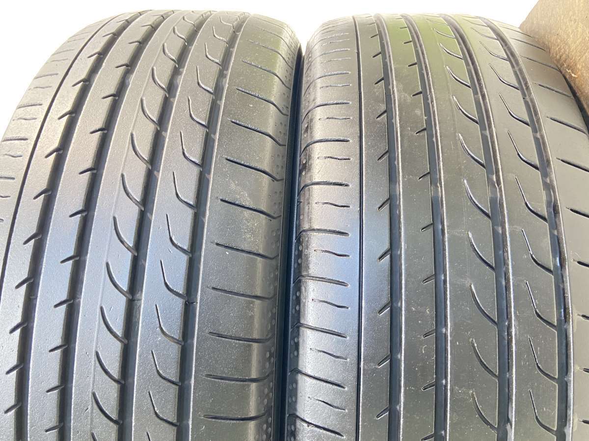 中古タイヤ サマータイヤ 2本セット 215/60R17 ヨコハマ ブルーアース RV-02_画像3