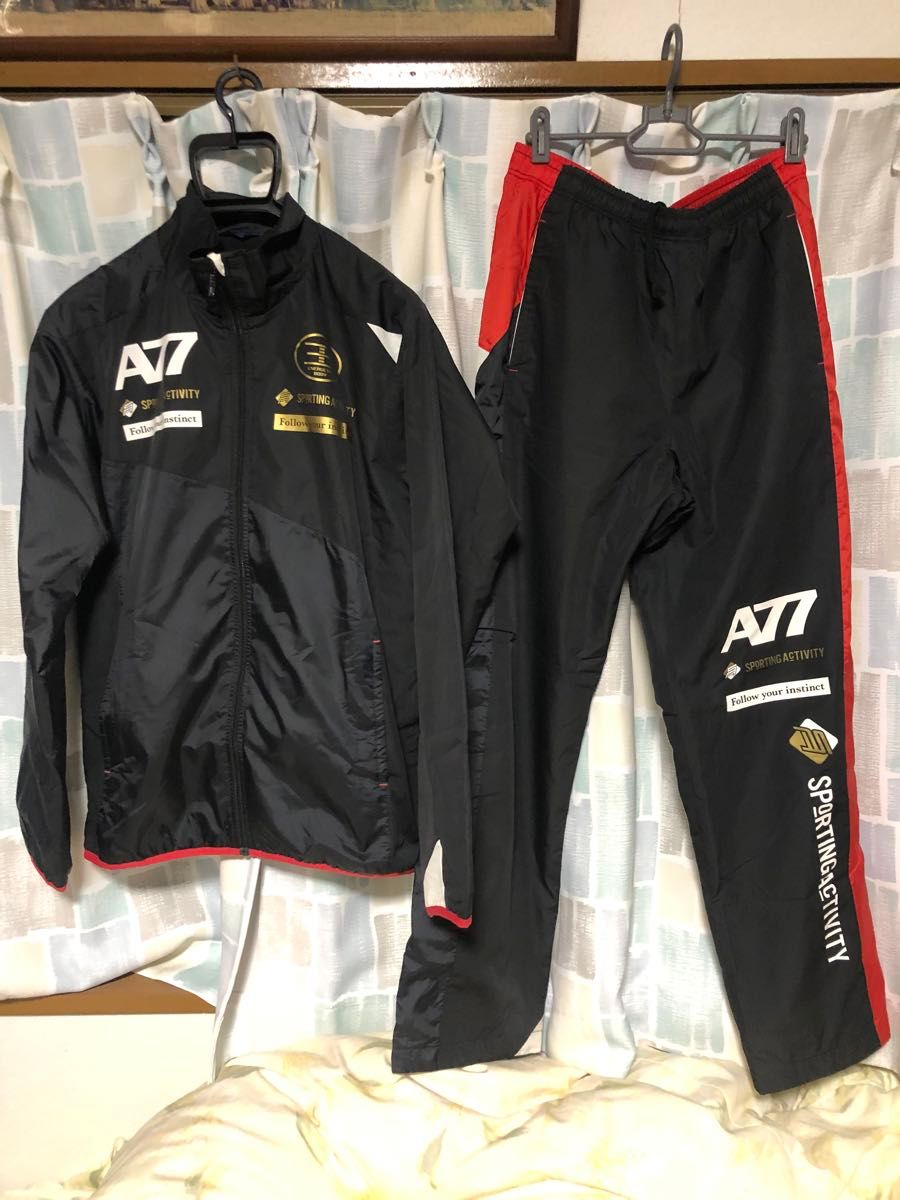 asics アシックス A77ウインドブレーカー 上下セット 裏起毛 L asics アシックス A77ウインドブレーカー 上下セット 裏起毛 L