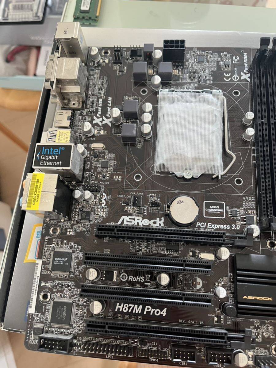 H87M Pro4 ASRock マザーボード MicroATX lga1150 _画像1