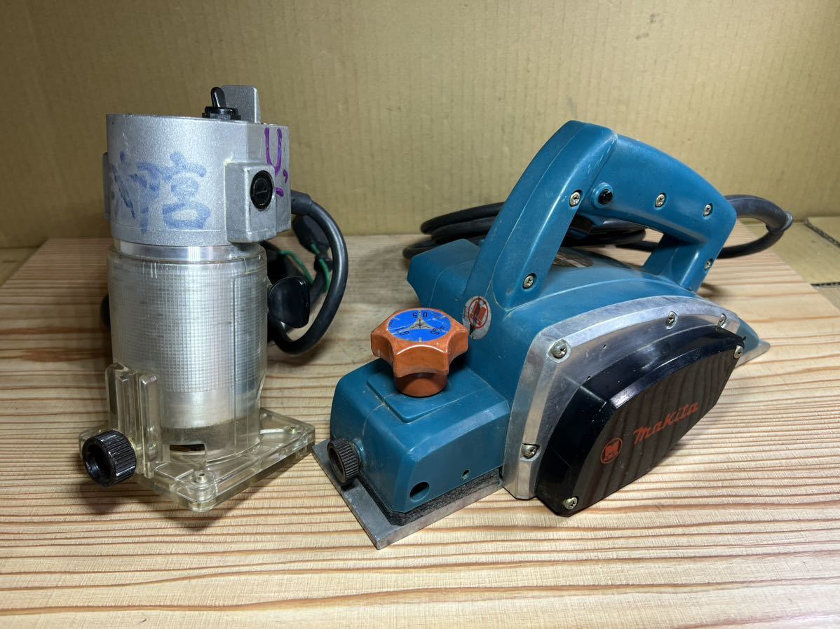 P0305-3 makita マキタ トリマ 3701 + マキタ 電気カンナ 1900B 2点まとめ 通電可 現状品_画像1