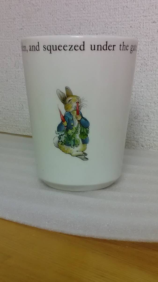 【未使用】旧刻印 ウエッジウッド Wedgwood ピーターラビット カップ ソープディッシュ 石鹸置き 陶器 小皿の画像4