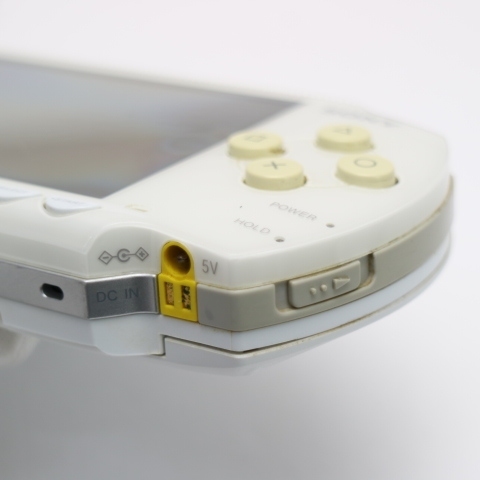 良品中古 PSP-1000 セラミック・ホワイト 即日発送 game SONY PlayStation Portable 本体 あすつく 土日祝発送OK_画像3