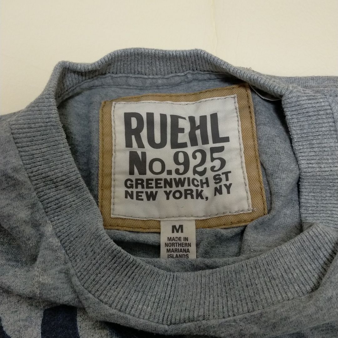 超レア　RUEHL No925のTシャツ