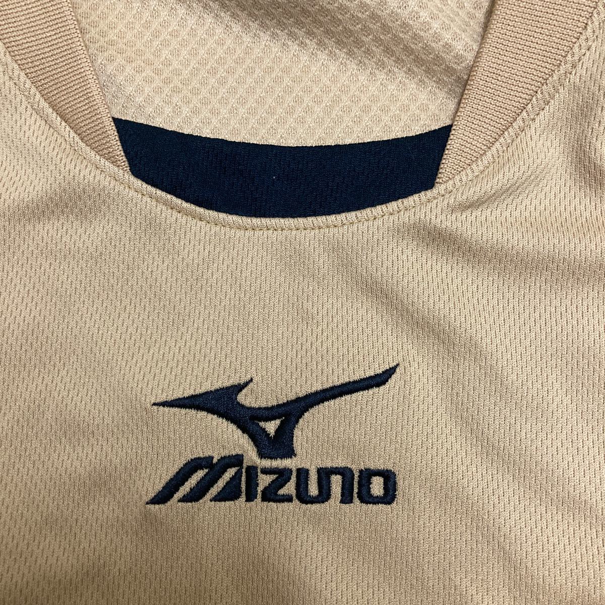 304 美品 MIZUNO ミズノ ノースリーブ トップス タンクトップ サイズXOバレーボール トレーニング ベージュ スポーツ メンズ 40302Q._画像4