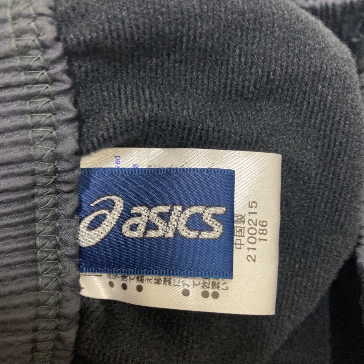 302 未使用 asics アシックス ウォームアップパンツ サイズXO スポーツ トレーニング ウインドブレーカー シャカパン メンズ 40305AP_画像5