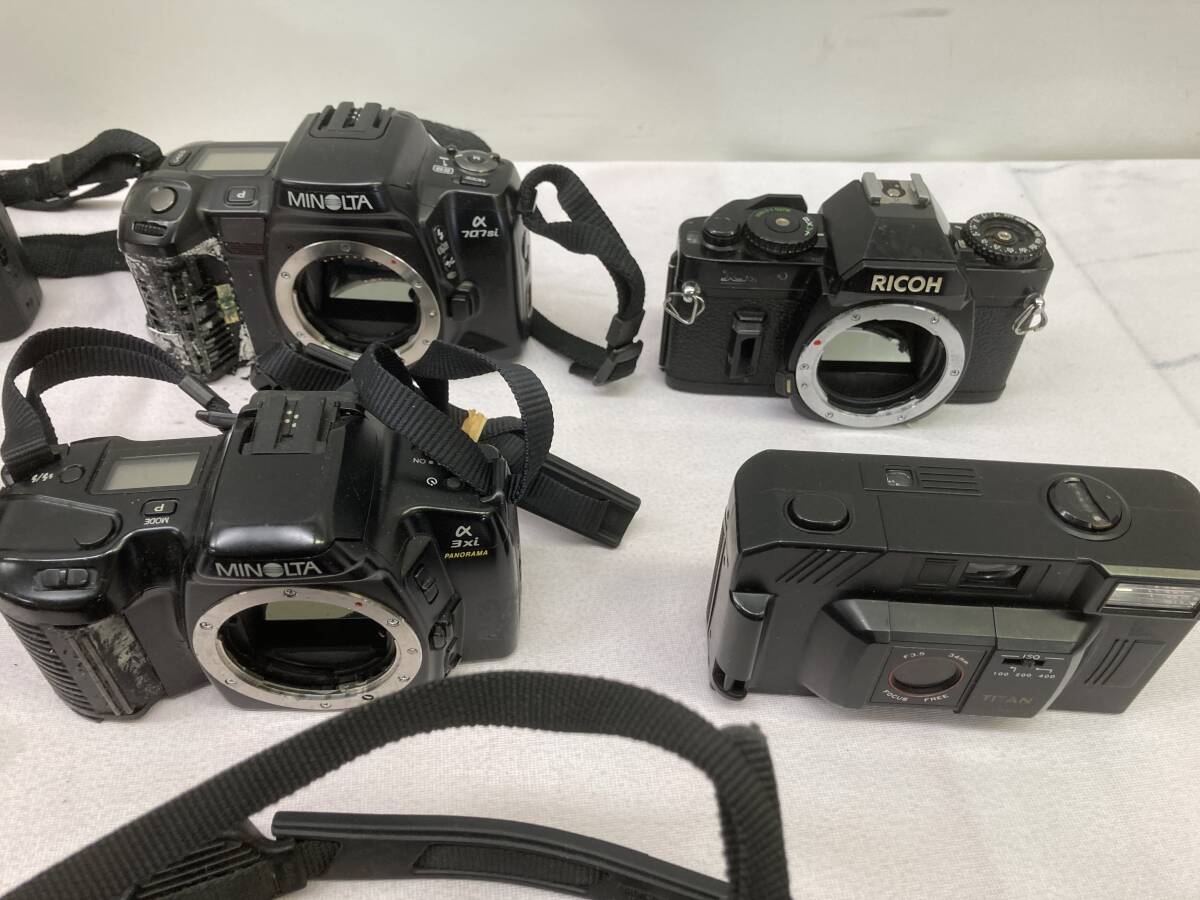 ★◆【ジャンク】フィルムカメラ他 大量セット Nikon Canon MINOLTA OENTAX TITANなど 総重量約9.2ｋｇ 100サイズの画像6