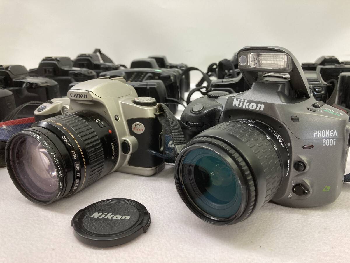 ★◆【ジャンク】フィルムカメラ他 大量セット Nikon Canon MINOLTA OENTAX TITANなど 総重量約9.2ｋｇ 100サイズの画像10
