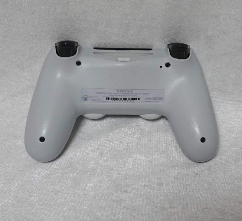 8☆【Play Station4】ワイヤレスコントローラー(DUALSHOCK 4)・グレイシャーホワイト(動作確認済)☆_画像2