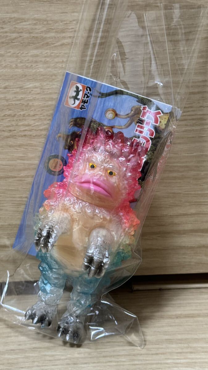新品同様ヤモマークBLObPUS ガラモンクリアソフビsofvi ウルトラ 新品同様ヤモマークBLObPUS ガラモンクリアソフビsofvi ウルトラ