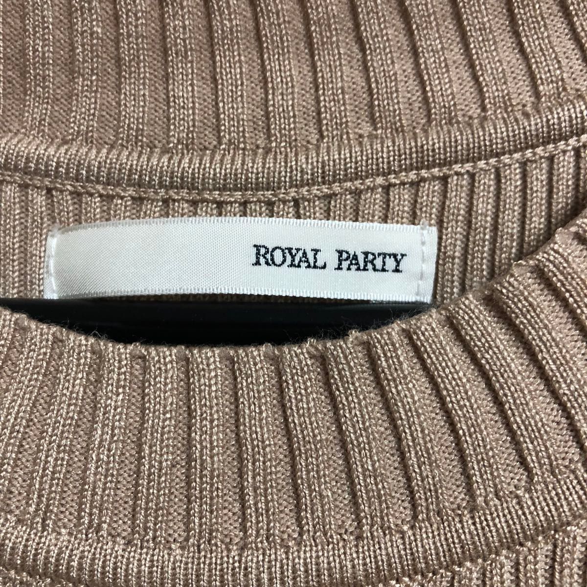 6352C ROYAL PARTY ウォッシャブルニット半袖コンパクトトップス ベージュ