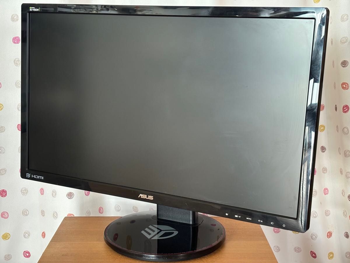 ASUS VG248QE 144hz 1ms ゲーミングモニター スピーカー内蔵 ASUS VG248QE 144hz 1ms ゲーミングモニター スピーカー内蔵