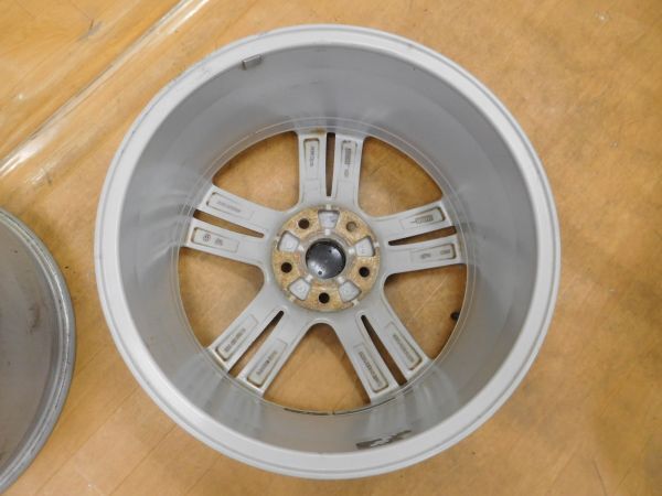 14-294◆希少!!★VWワーゲン シロッコ純正★18in8J+41★アルテオン,パサートCC,ゴルフオールトラック,イオス,ティグアン スペア用など_画像3