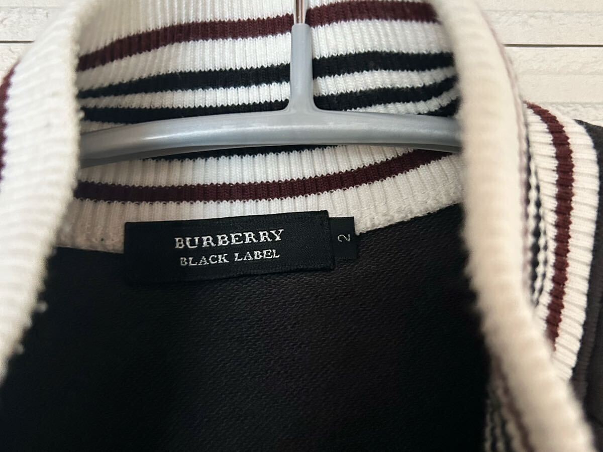 美品 Burberry バーバリー BLACK LABEL ブラックレーベル トラックジャケット 刺繍ロゴ 【1スタ】【1円スタート】【1〜】【1円出品】古着の画像3