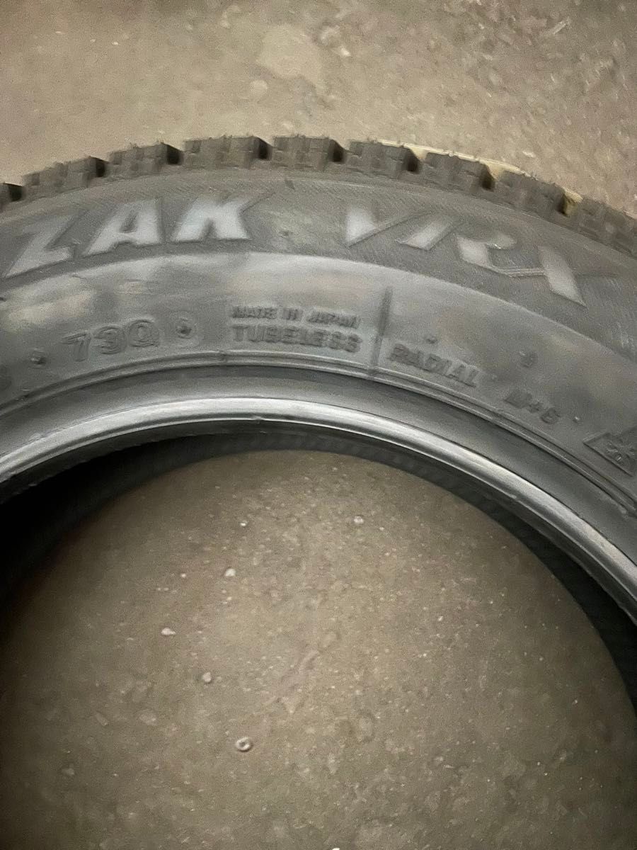 新品　ブリヂストン　BLIZZAK VRX 155/65R13 スタッドレス 1本　冬タイヤ　未使用