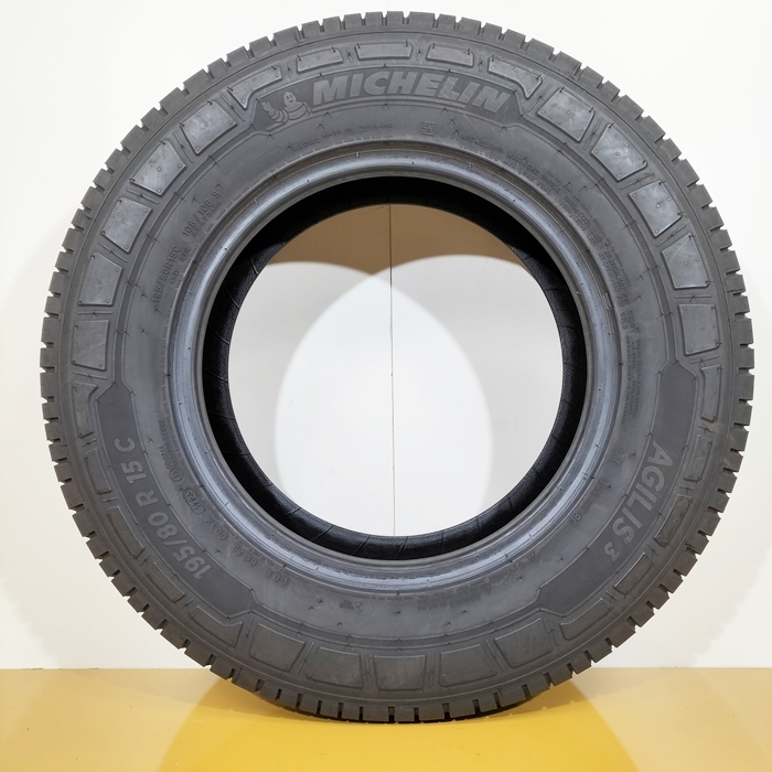 MICHELIN ミシュラン 195/80R15 108/106S AGILIS 3 C 夏タイヤ サマータイヤ 2本セット [ A3537 ] 中古タイヤ_画像4