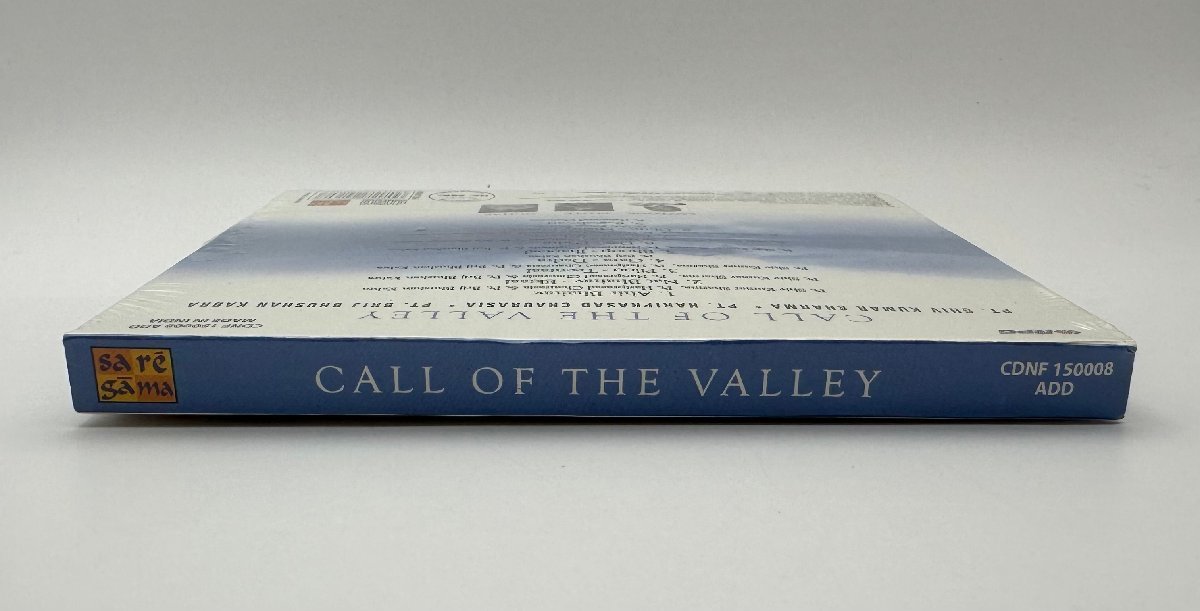 q253 新品未開封保管品 Call Of The Valley インド音楽 サントゥール　シヴ・クマール・シャルマ　CD_画像3