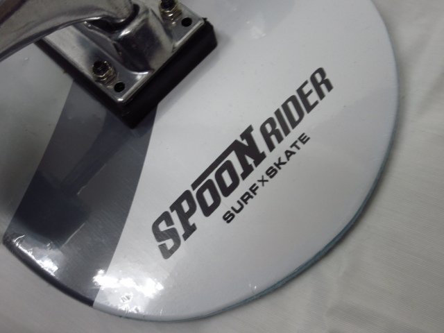 m4529 未使用保管品 SPOON RIDER スケボー スケートボード SURF×SKATE 82INCH 60mm-78A 黒×水色 全長約71cmの画像6