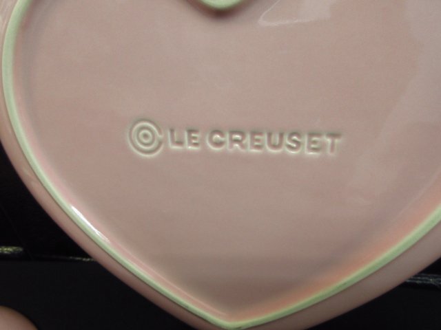 a4932　美品　ル・クルーゼ　ハート型　プレート　ラムカン　ココット　ピンクカラー　全4点　LE　CREUSET　_画像9