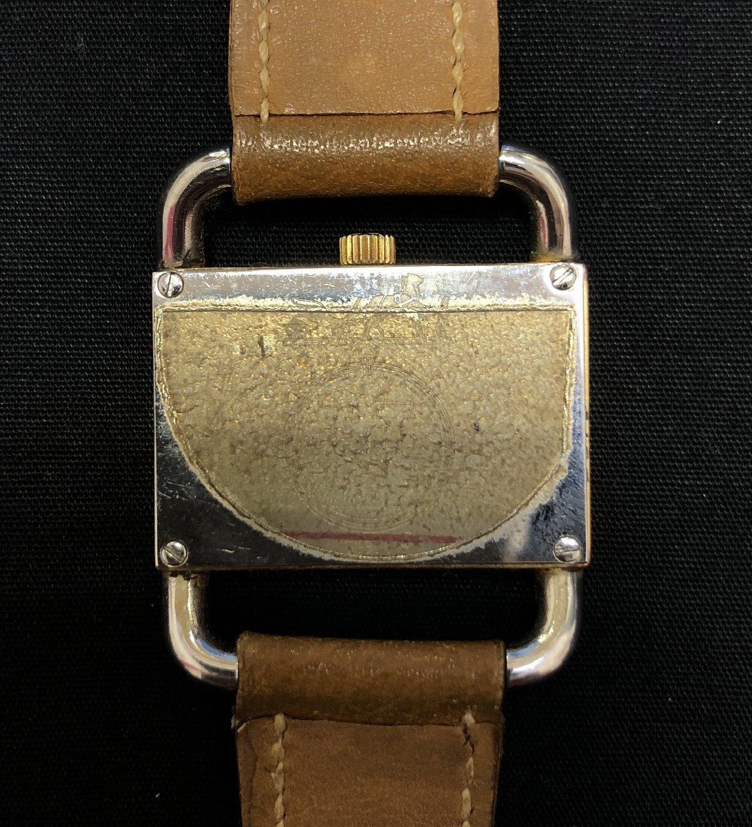 【5TT笠03019F】★１円スタート★HERMES★エルメス★VINTAGE★スクエア★QUARTZ★クオーツ★純正ベルト★レディース★腕時計★現状品_画像3