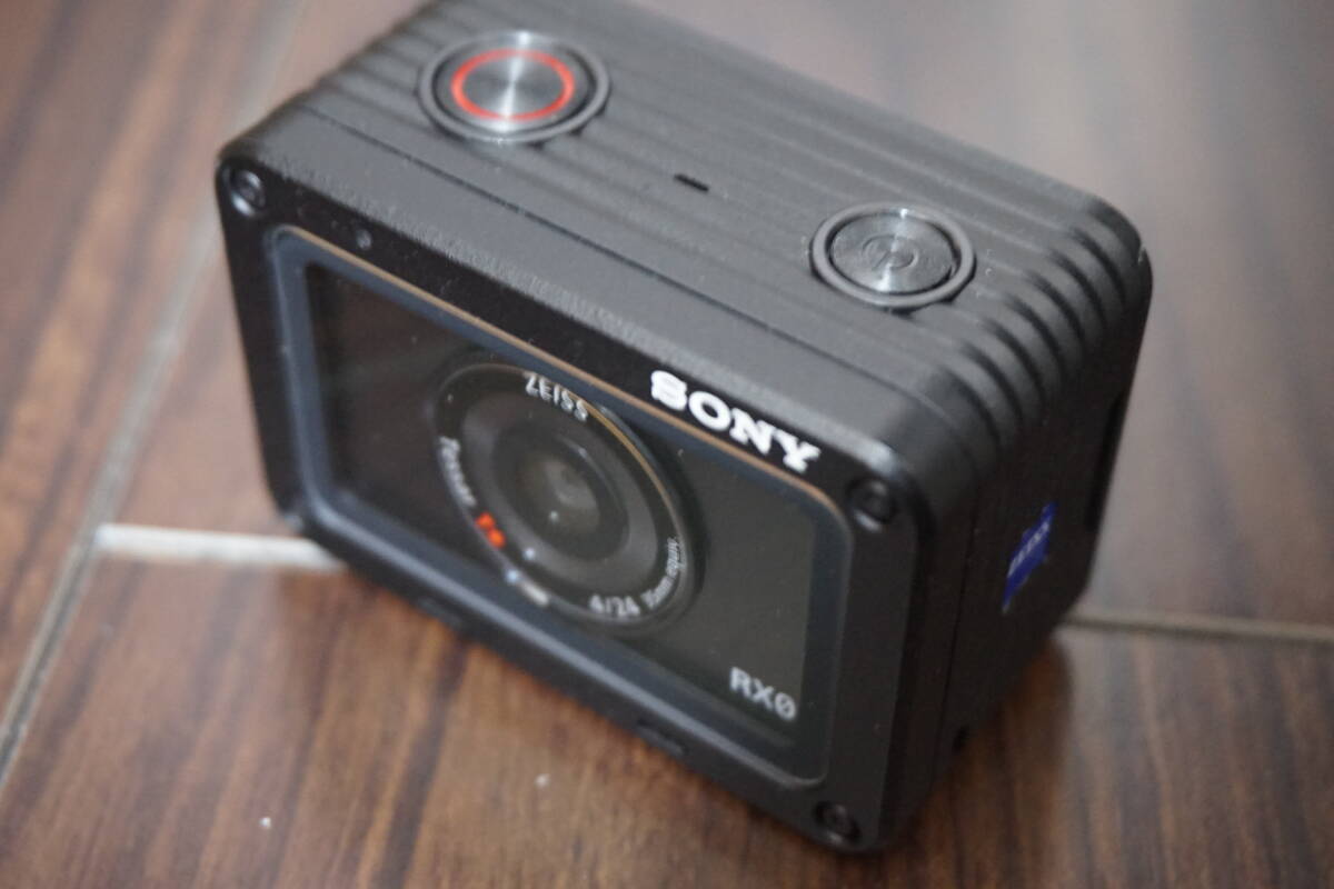 【超美品/使用感なし】Sony ソニー　RX0　（DSC-RX0) 外箱あり ほぼ未使用_画像2