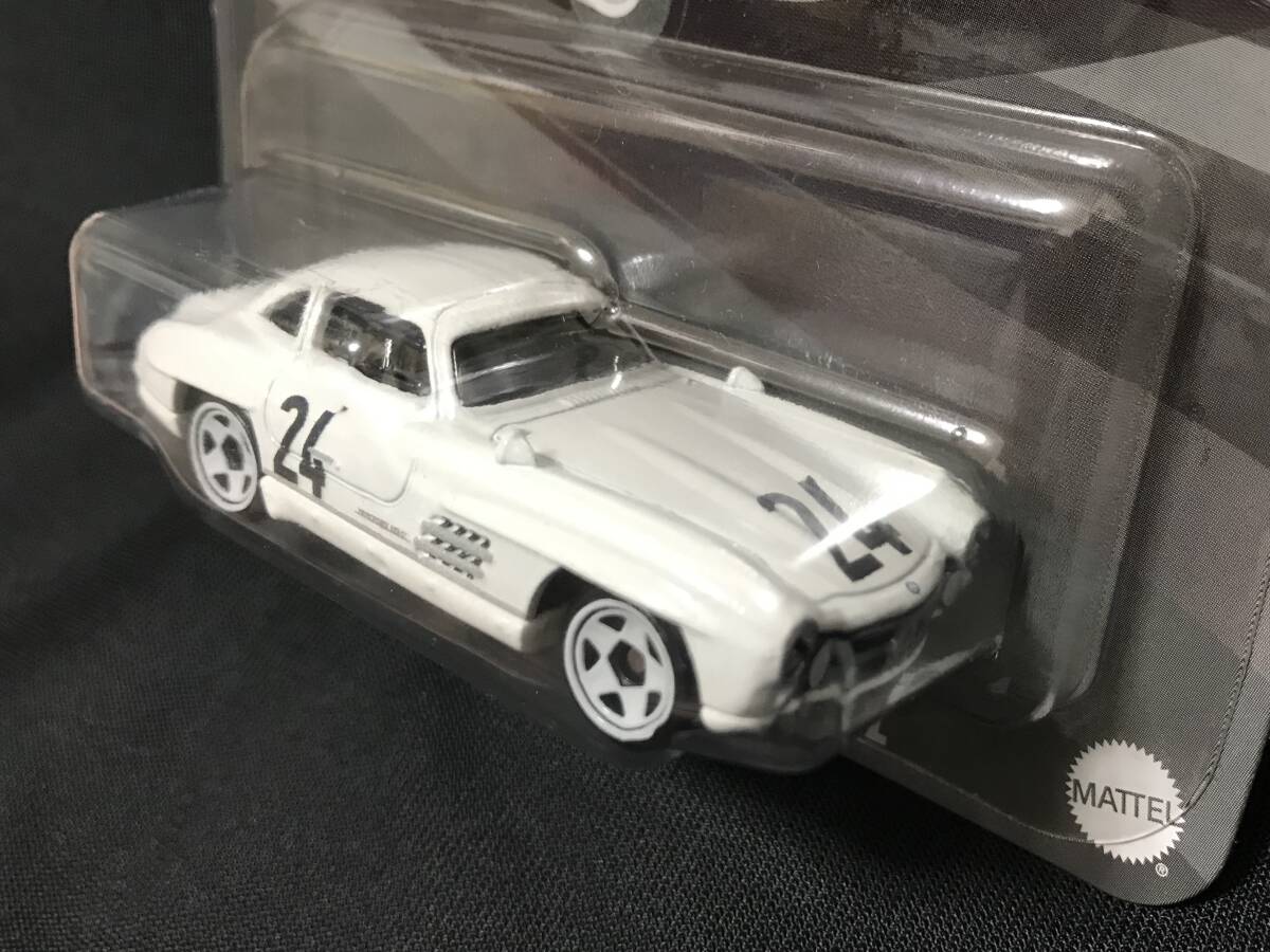 ホットウィール Hot Wheels　未開封　1954 MERCEDES-BENZ 300 SL　ドンキ限定販売品_画像3