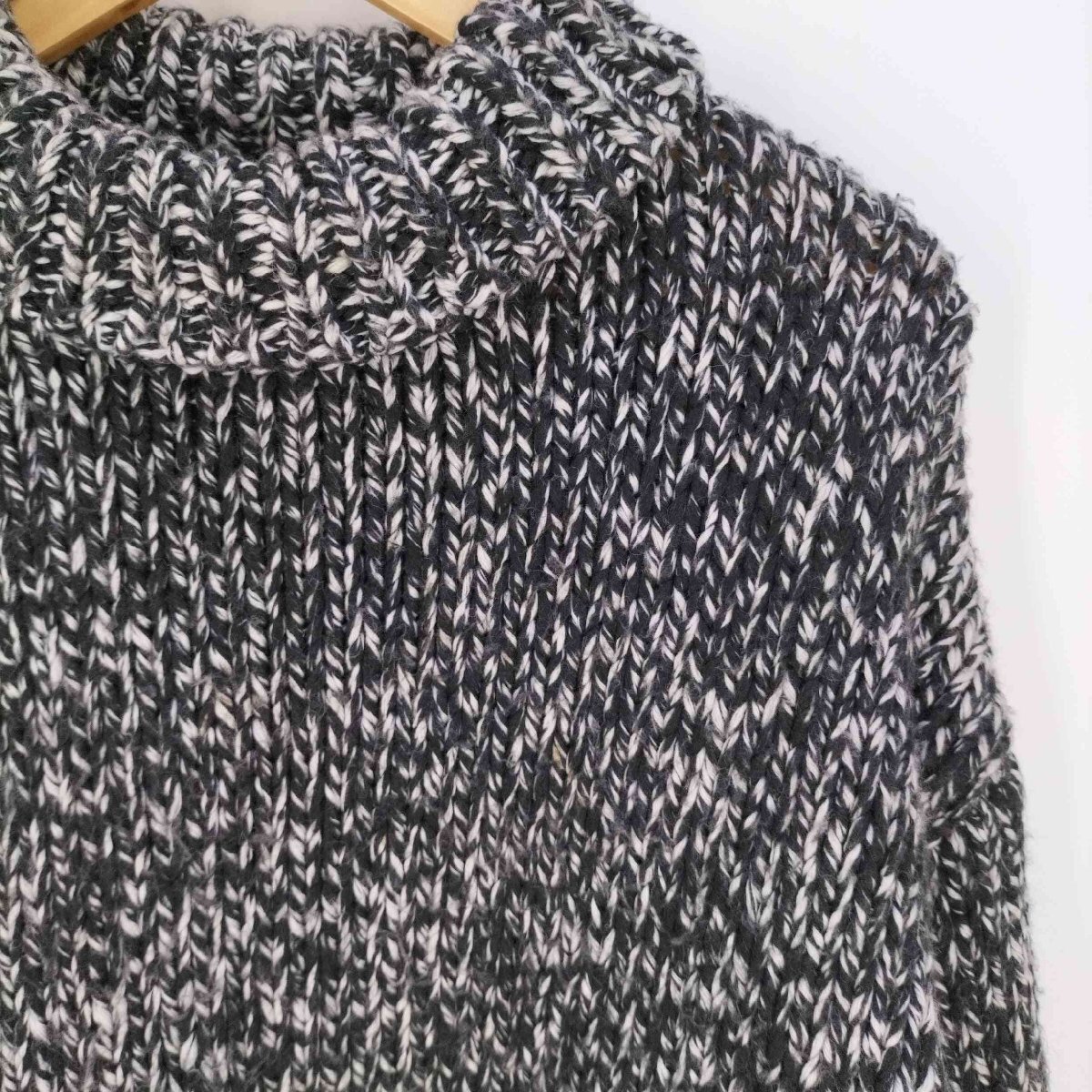 ZARA(ザラ) Oversized Cable Knit Sweater オーバーサイズケーブルニットス 中古 古着 0336_画像5