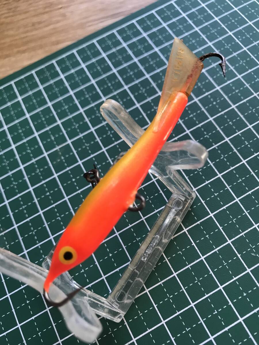 Ｘ　ラパラ　ジギングラップ　アイスジグ　RAPALA X-RAP Subwalk_画像3