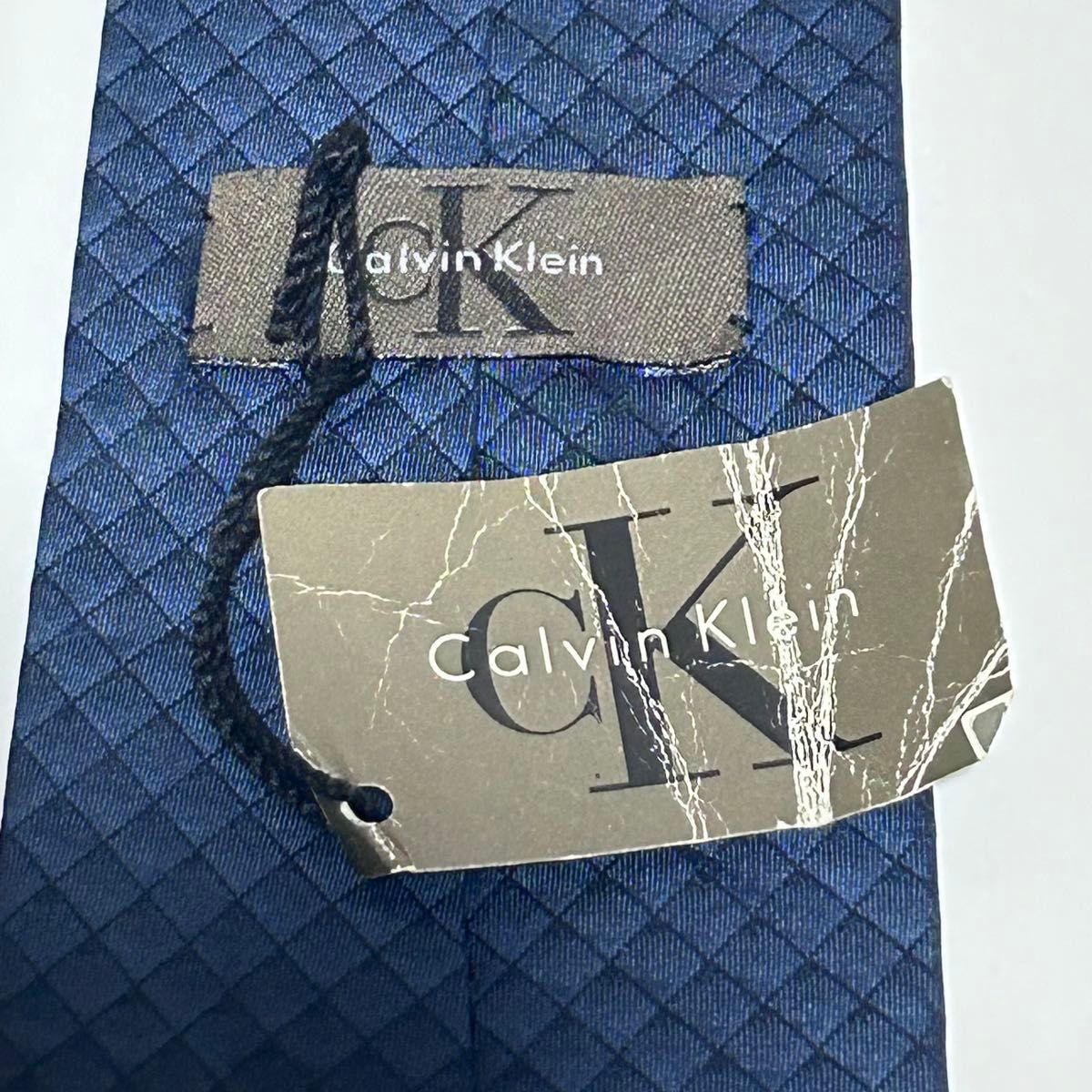 最終大幅値下げ　【新品】Calvin Klein カルバンクライン ネクタイ 入社式　ビジネス　紺