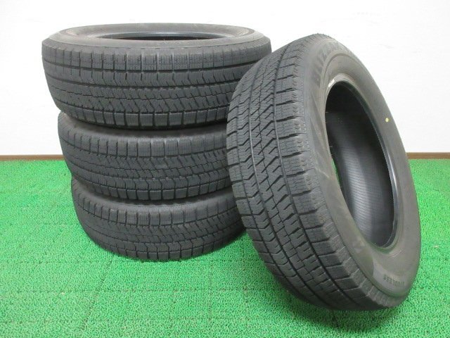 ZK344【送料無料】195/65R16 超溝高 9分山 ブリヂストン スタッドレス VRX2 ♪ 2020年製 4本 激安 ライズ ロッキー アテンザ レックス 等に_画像1