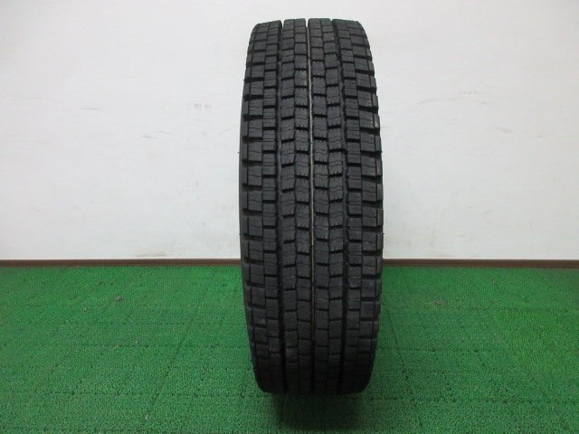 ZK546【送料無料】245/80R17.5 133/131 超溝高 8.5~9分山 スタッドレス DECTES SP001 20年 1本 激安 中型 4トン トラック ユニック 増トン_画像1