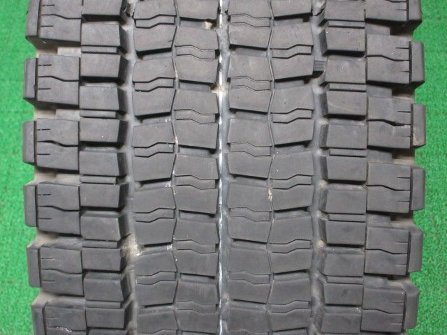 ZD284【送料無料】265/70R19.5 140/138 超溝高 ダンロップ スタッドレス DECTES SP001 20年 2本 激安 大型 低床 トラック ユニック 増トン_画像4