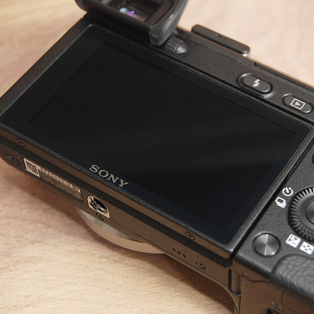 ソニー SONY NEX-6 マニュアル単焦点レンズセット Wi-Fi搭載 ミラーレス カメラ 中古