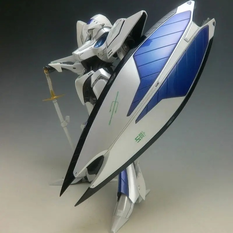 1/100 FSS ジュノーン 後期型 ファイブスター物語 ガレージ 1/100 FSS ジュノーン 後期型 ファイブスター物語 ガレージ