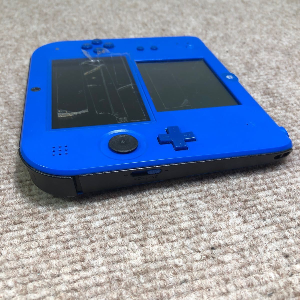 任天堂 NINTENDO 2DS WAP-002 本体 ブルー 通電OK ジャンク品_画像8