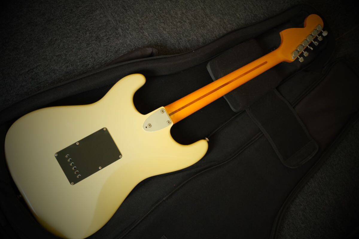 Fender STRATOCASTER ? フェンダー ストラトキャスター ? ジャンク エレキギター 三点止め ブレッド トラスロッドナット マーカー不明の画像4