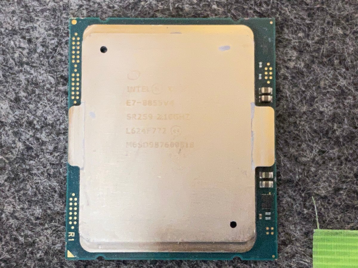 【送ゆうパケ250円】Intel　Xeon E7-8855v4 2.10GHz SR2S9 Socket2011-3 チップコンデンサ欠 ※未チェック_画像2