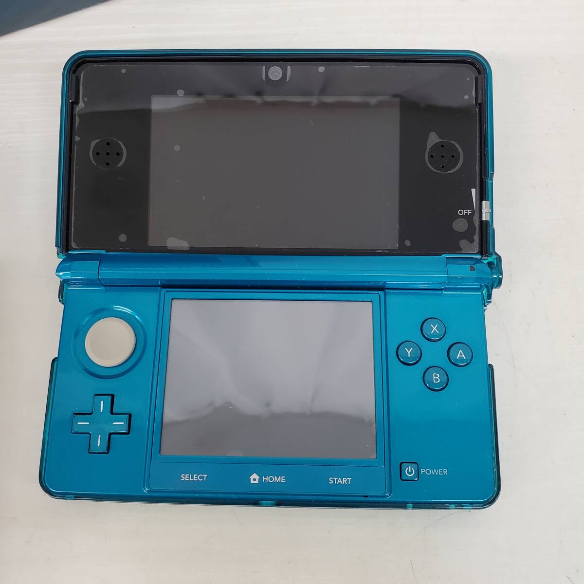 ER0326-216□NINTENDO 3DS アクアブルー 本体 箱 DS ソフト まとめ モンスターハンター バイオハザード 通電・動作未確認 ジャンク _画像2