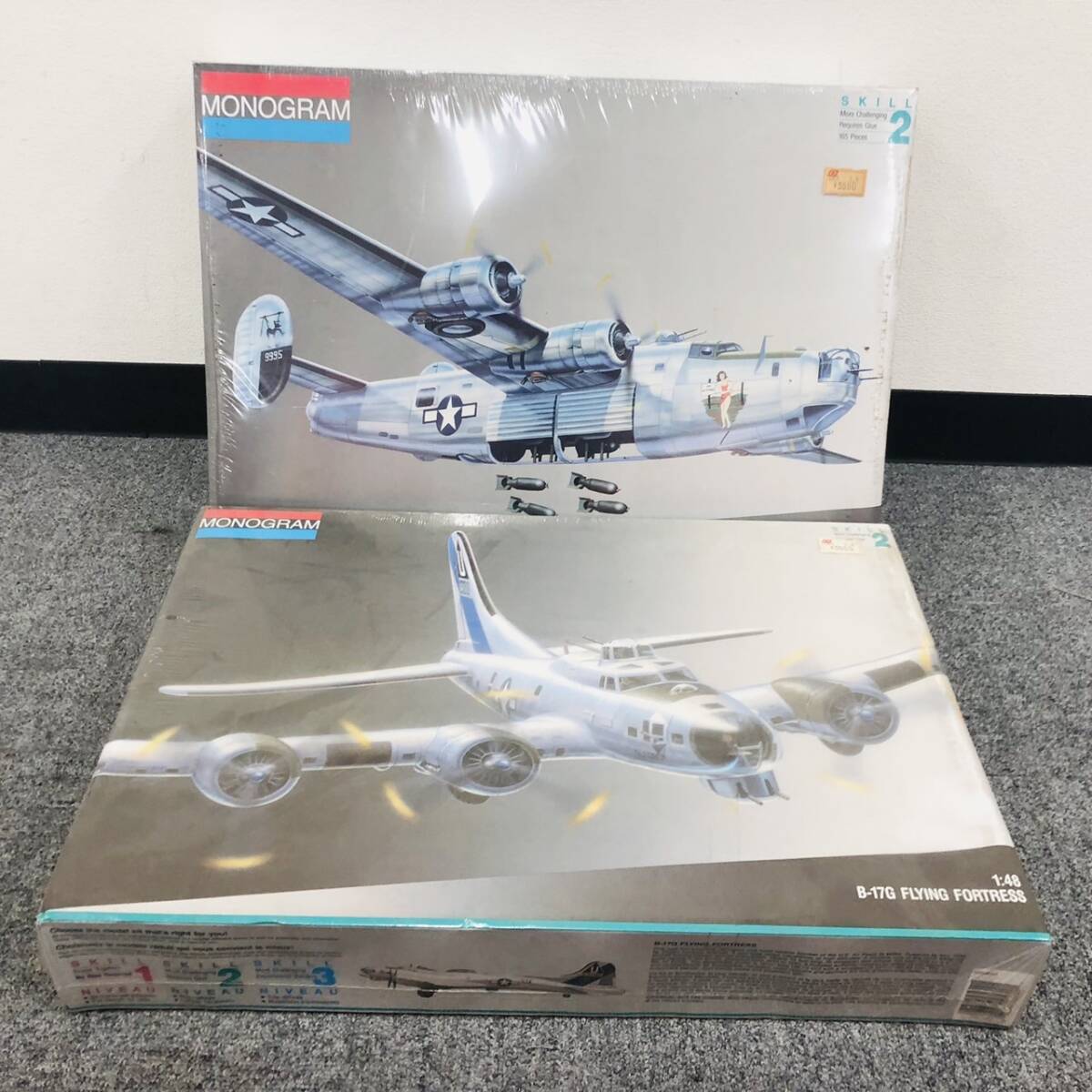 C262-Z1-1211 MONOGRAM モノグラム プラモデル 2点セット 1：48 SCALE B24J LIBERATOR リベレーター B-17G フライングフォートレス 箱付②_画像1