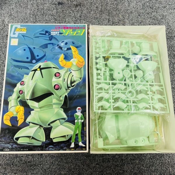 C202-Z1-1186 BANDAI バンダイ 機動戦士ガンダム 1：100～144 SCALE プラモデル 4点まとめ ゲルググ アッグ ゾック ジュアッグ おもちゃ ②_画像2