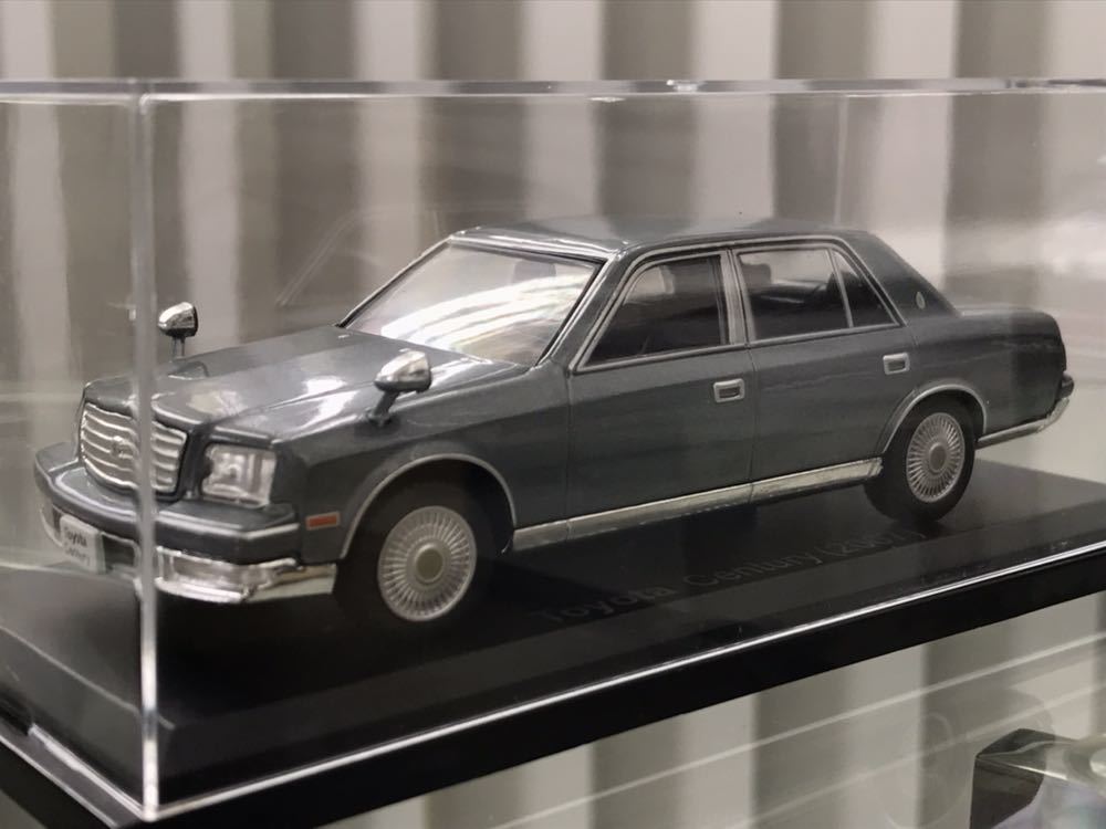  Toyota Century minicar Norev 1/43