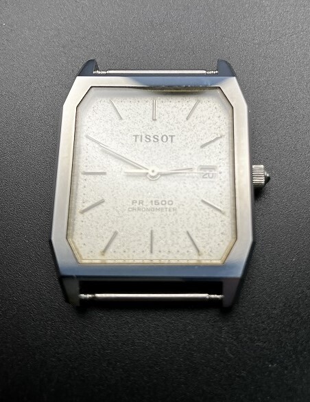 ②TISSOT　ティソ　PR1500　CHRONOMETER　QZ　シルバー文字盤　稼働品　時刻調整可　ケースのみ_画像1